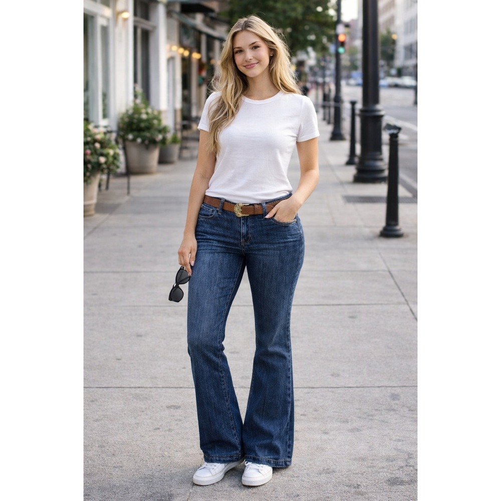 7 For All Mankind Dojo Flare Jeans 31 Low Rise Bootcut Dark Wash Y2K Casual Chic